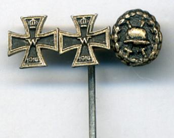  (V4755) A German Combined EKI and EKII Stick Pin 9 mm, complete also with a black wound badge.